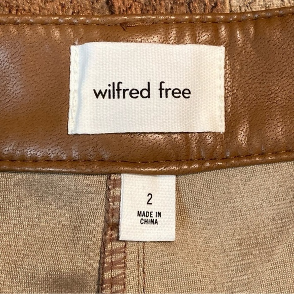 Wilfred Free Aritzia Vegan Leather Skinny Pants Cognac Brown High Waisted Size 2 - Picture 4 of 8